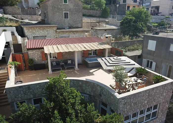 With A Parking Space Hvar - 15460 Apartamento *